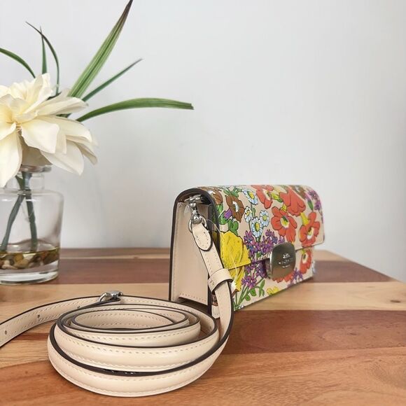 NWT Coach Eliza Small Flap Crossbody With Floral Print - Picture 4 of 11